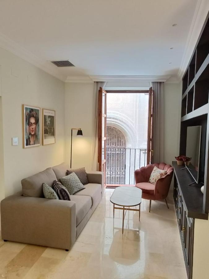 Pie De Torre Catedral Apartment *